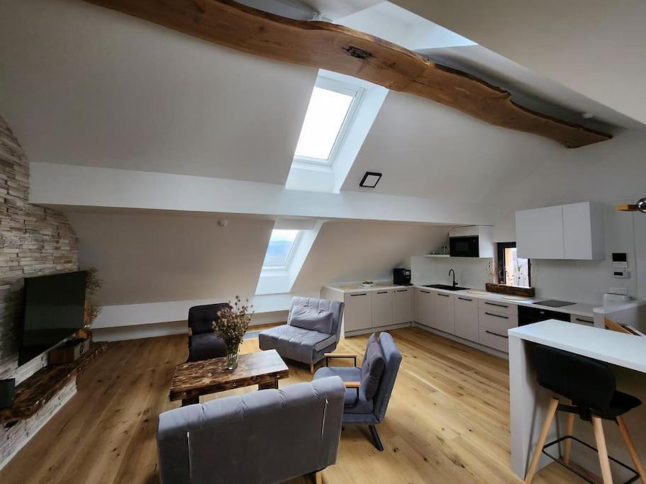 Krasny Apartman Refrino 扬斯凯拉兹涅 外观 照片
